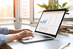 九州酷游国际发布2024人才市场报告，新智人才看重稳定性和赛道前景